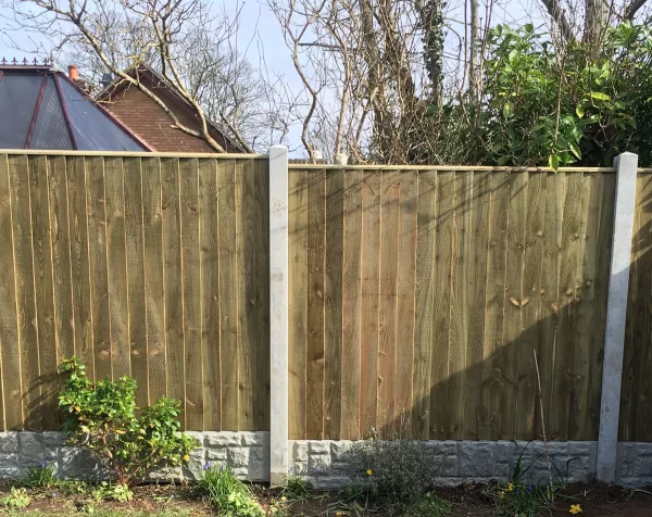 Square Top Featheredge Panels (HD with Capping)