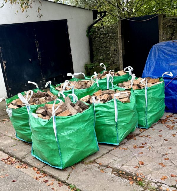 Bulk Bag Hardwood Firewood (Kiln Dried)